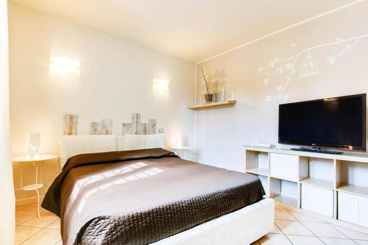 Casa Bonotto Apartment เดเซนซาโนเดลการ์ดา ภายนอก รูปภาพ