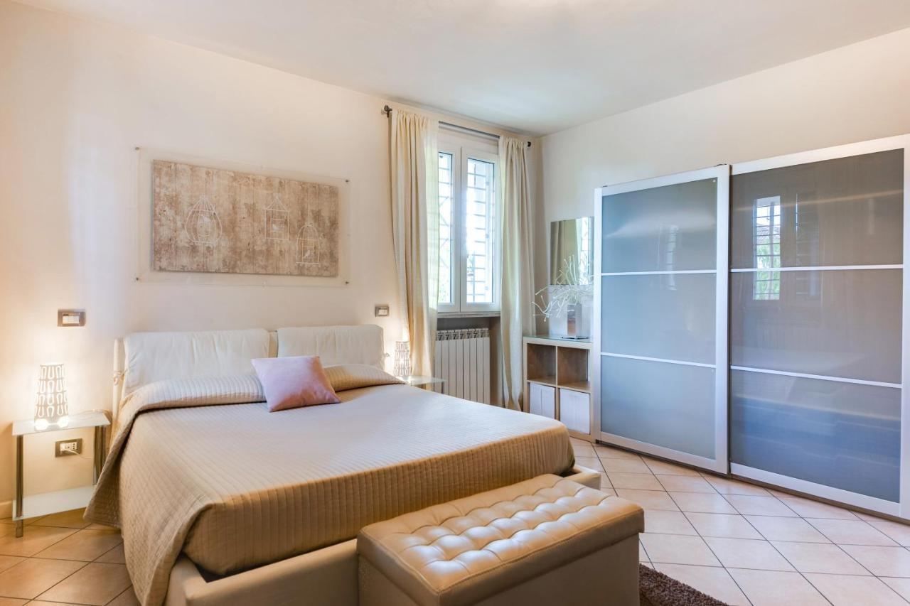 Casa Bonotto Apartment เดเซนซาโนเดลการ์ดา ภายนอก รูปภาพ