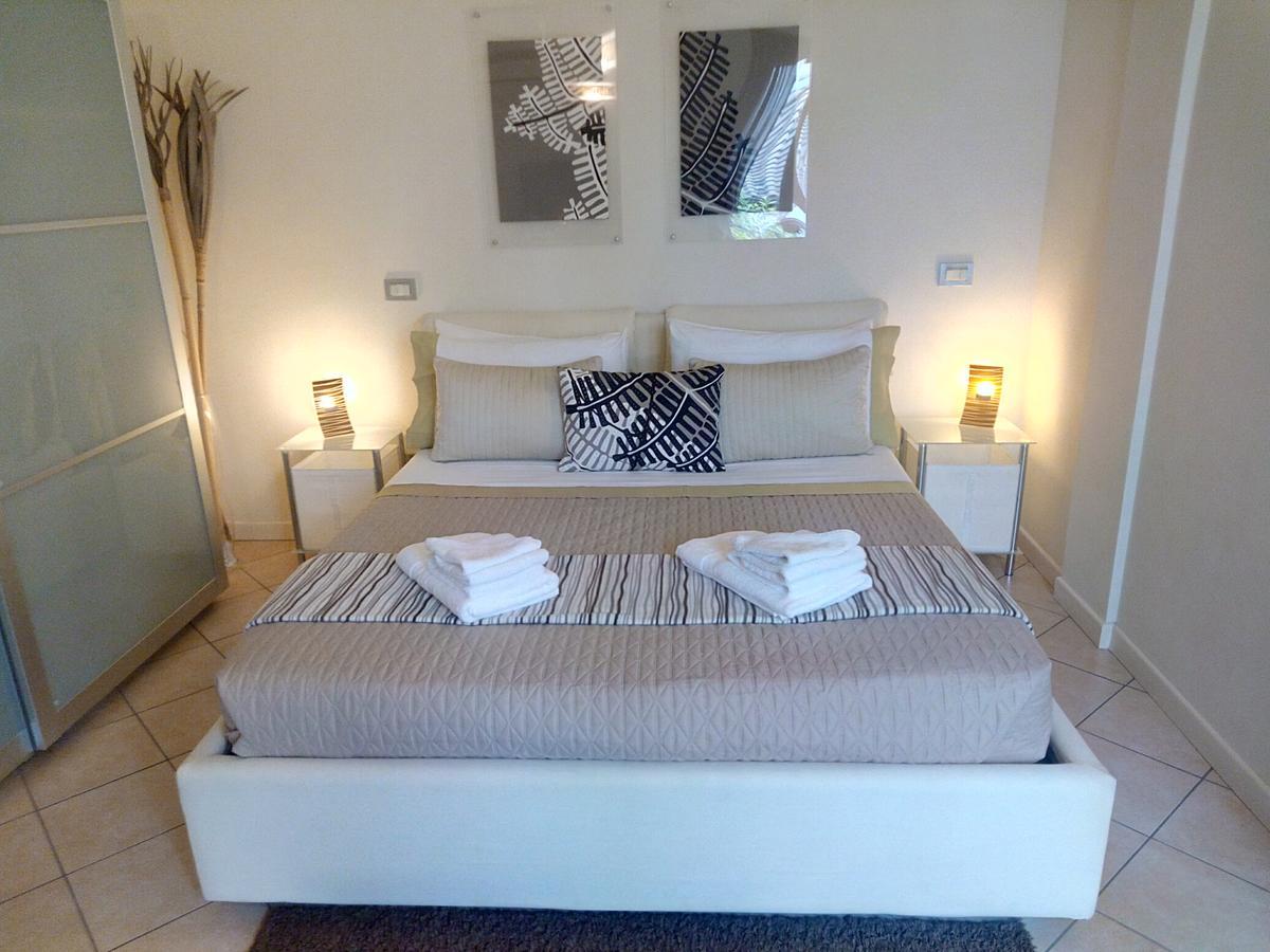 Casa Bonotto Apartment เดเซนซาโนเดลการ์ดา ภายนอก รูปภาพ