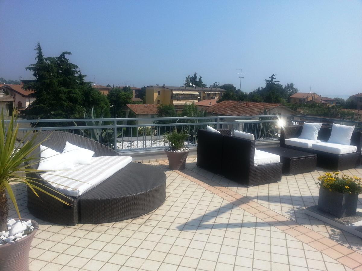 Casa Bonotto Apartment เดเซนซาโนเดลการ์ดา ภายนอก รูปภาพ